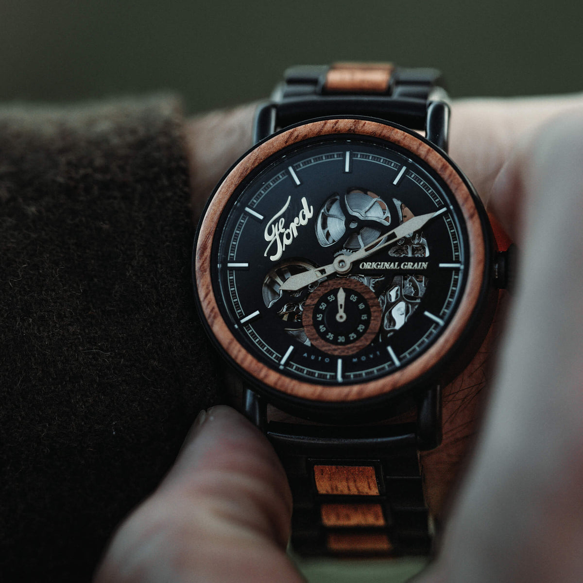 Ford.com Heritage Automatic 40mm Original Grain